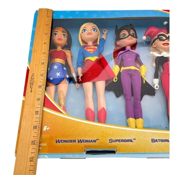 DC Super Hero Fashion Dolls 5 Pk Batgirl Wonder Woman Supergirl Harley  Quinn - Picture 2 of 5